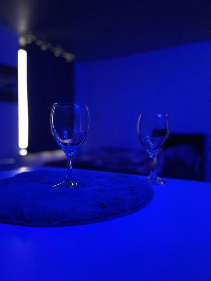 Ghent Apartment *